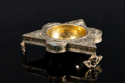 A fine silver gilt Salt main